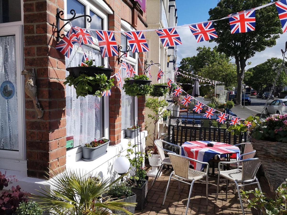 Guest house The Phoenix Scarborough