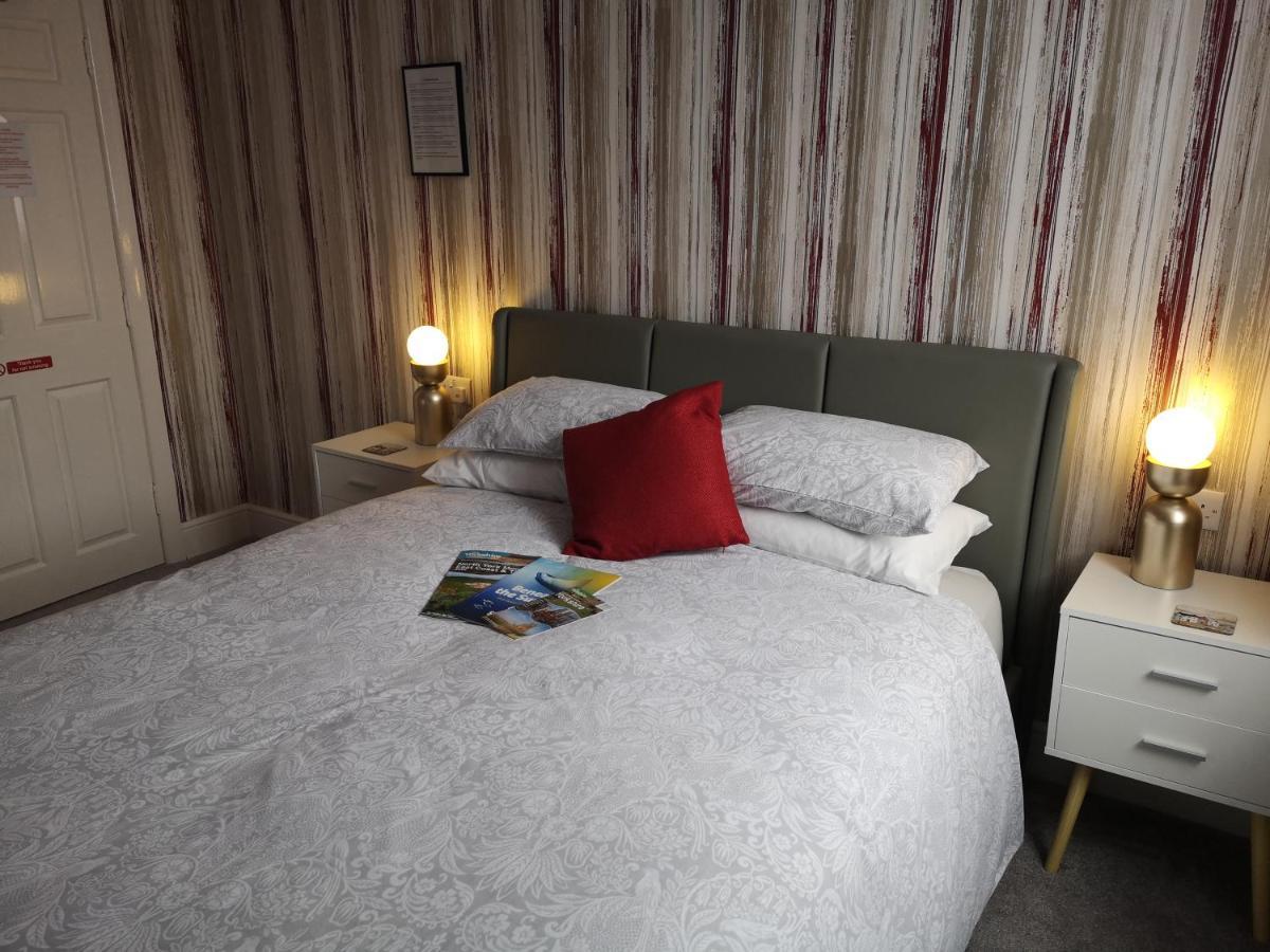 Guest house The Phoenix Scarborough
